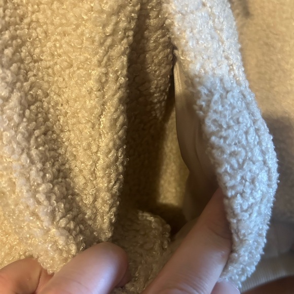 Avec Les Filles Cream Puffer Jacket - Picture 8 of 9